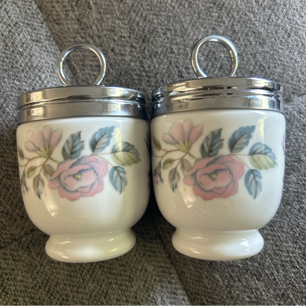 Royal Worcester England Pair of Porcelain Floral Egg Coddlers 2.1" x 2.5" tall - Picture 2 of 8